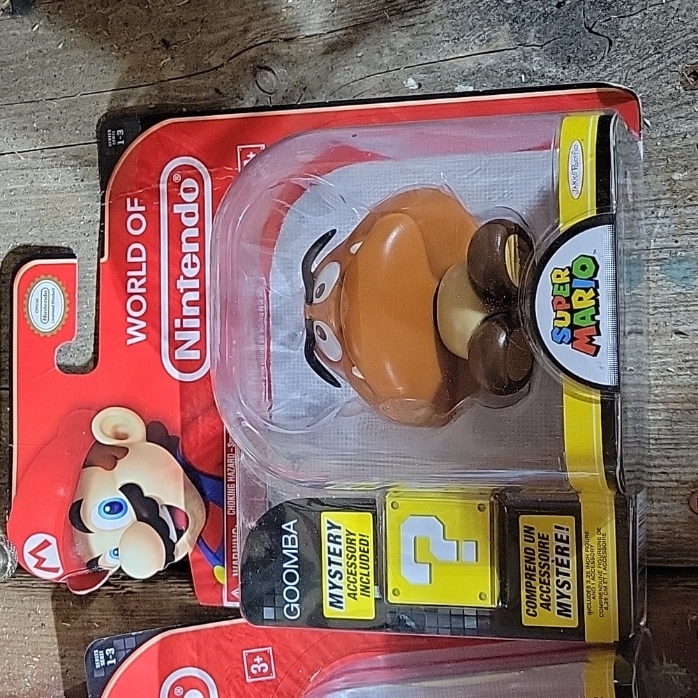 4 World of Nintendo Figures